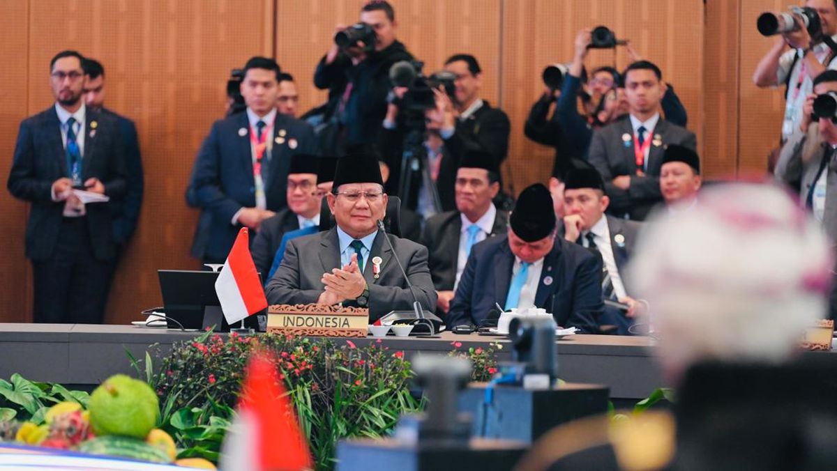 presiden-prabowo-subianto-menyampaikan-3-aspek-penting-guna-mewujudkan-masa-depan-kawasan-pada-kttke-2-asean-gulf-cooperation--1748338227761_169