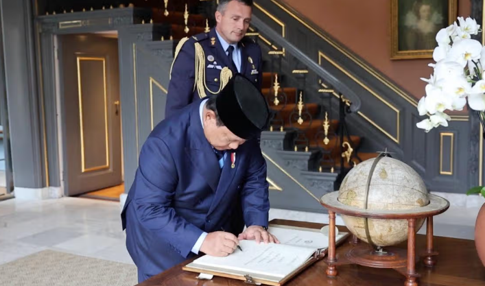 Cuplikan layar 2025-09-27 203722